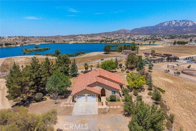 41810 Lakefront Dr, Aguanga, Active - Home for Sale