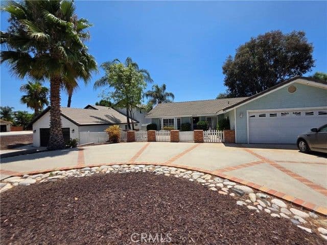 23673 Canyon Lake, Canyon Lake, Active - Home for Sale