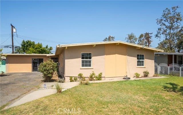 5937 N Orangecrest, Azusa, Active - Home for Sale
