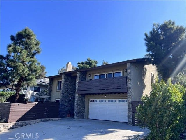 31241 Old River Rd, Bonsall, Active - Home for Sale