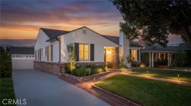 220 S Reese Place, Burbank, Active - Home for Sale