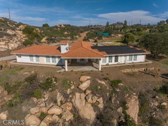 1991 Via Ladera, Fallbrook, Active - Home for Sale