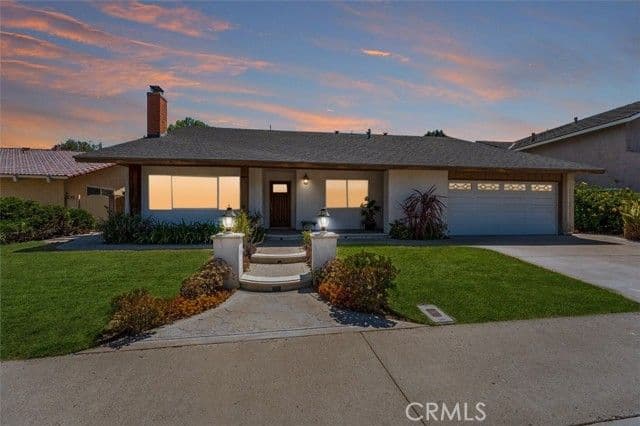 25422 Maximus, Mission Viejo, Active - Home for Sale