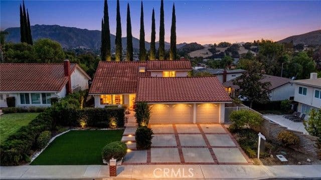 5917 Carell Ave, Agoura Hills, Active - Home for Sale