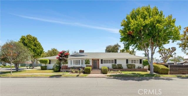 1644 Aliso Ave, Costa Mesa, Active - Home for Sale