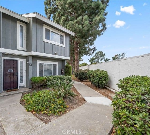 414 Woodpark Way, Oceanside, Active - Home for Sale