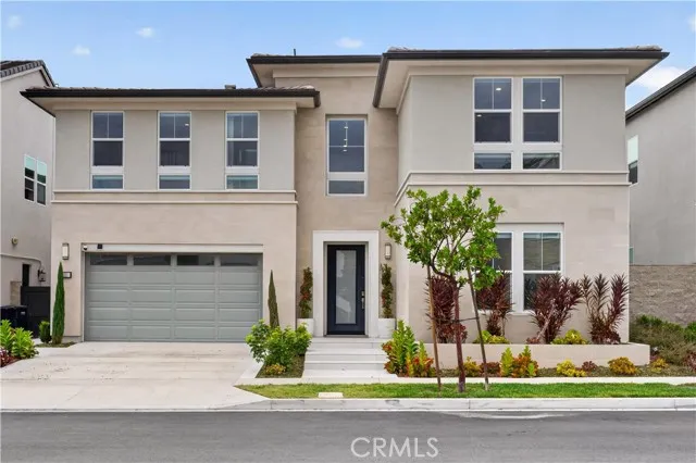 111 Hill, Lake Forest, Active - Home for Sale