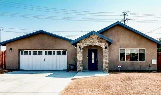 1914 Marguerite St, Palm Springs, Active - Home for Sale