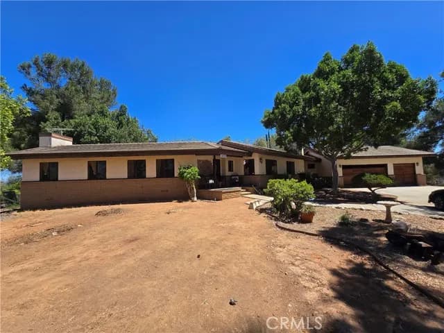 14150 Kelowna Ln, Valley Center, Active - Home for Sale