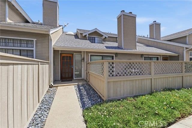 1816 W Falmouth Ave, Anaheim, Active - Home for Sale
