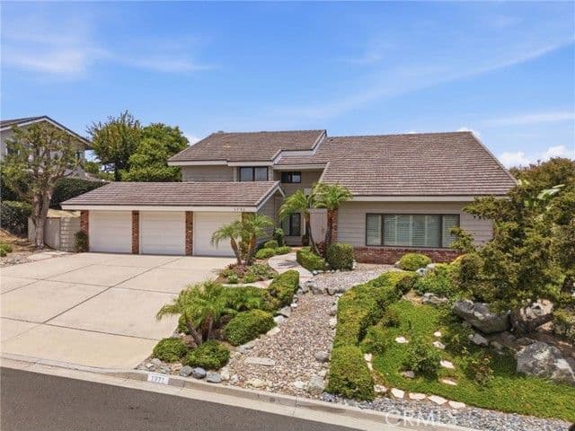 1771 Bridle Path Way, North Tustin, Active - Home for Sale
