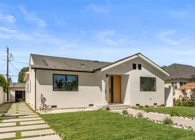 825 Naomi, Burbank, Active - Home for Sale