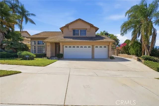 2482 Steven Dr, Corona, Active - Home for Sale