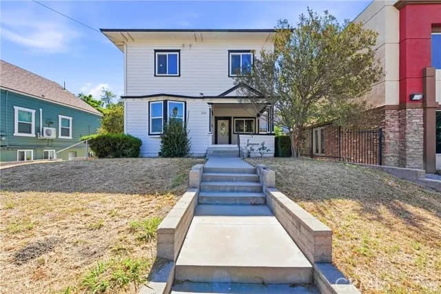 4224 Brockton Ave, Riverside, Active - Home for Sale