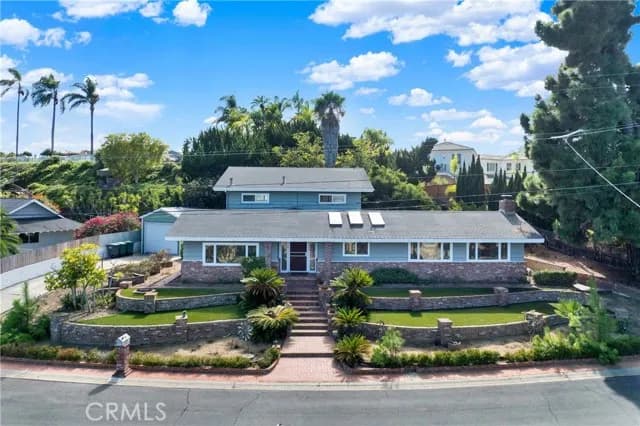 3485 Ridgecrest Dr, Carlsbad, Active - Home for Sale