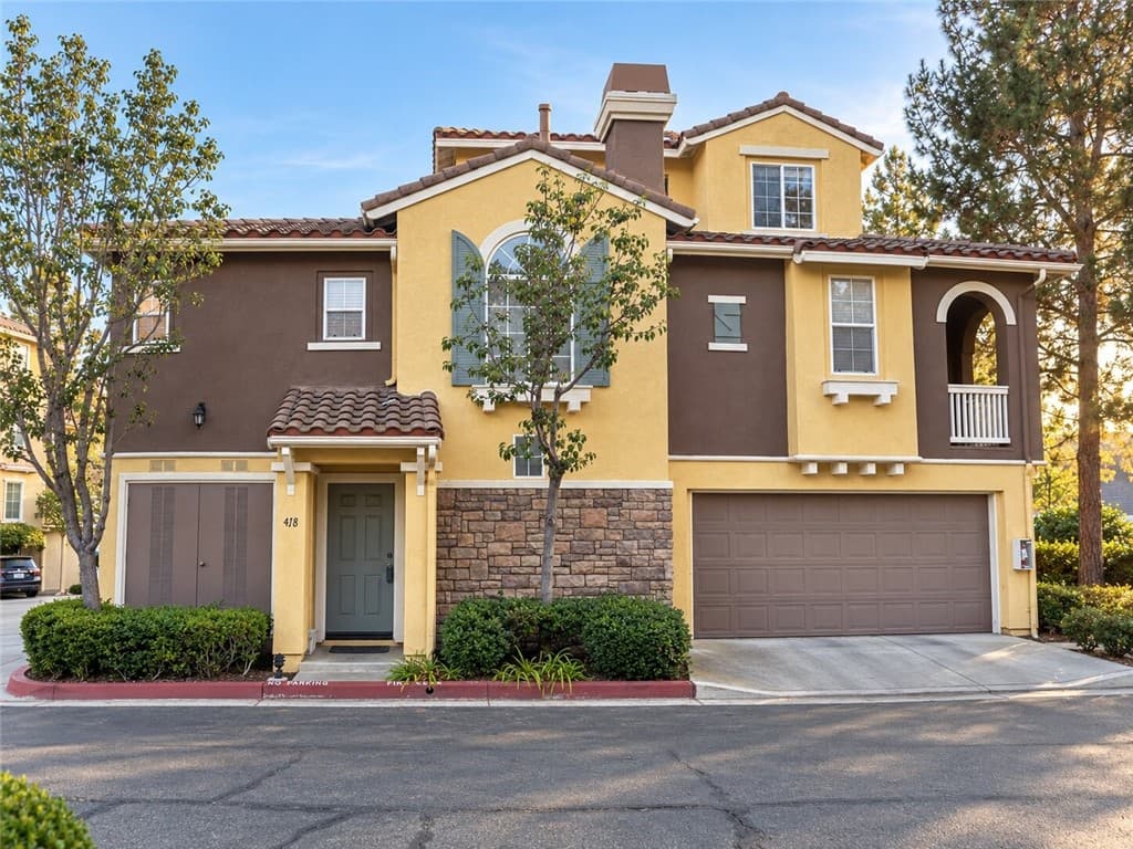 418 Timberwood, Irvine, Active - Home for Sale