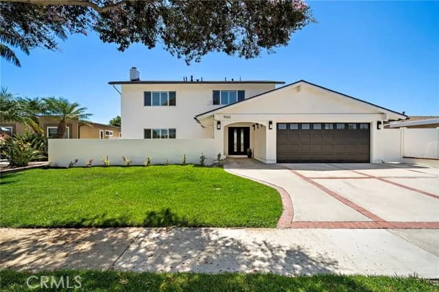 9162 Brabham Dr, Huntington Beach, Active - Home for Sale