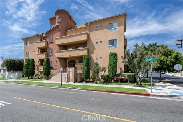 1515 Grismer, Burbank, Active - Home for Sale