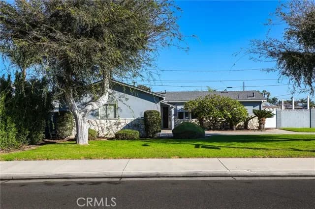6131 Chinook, Westminster, Active - Home for Sale