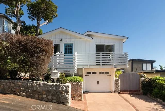 31964 10th Ave, Laguna Beach, Active - Home for Sale
