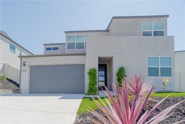 35323 Orchard Trail, Fallbrook, Active - Home for Sale