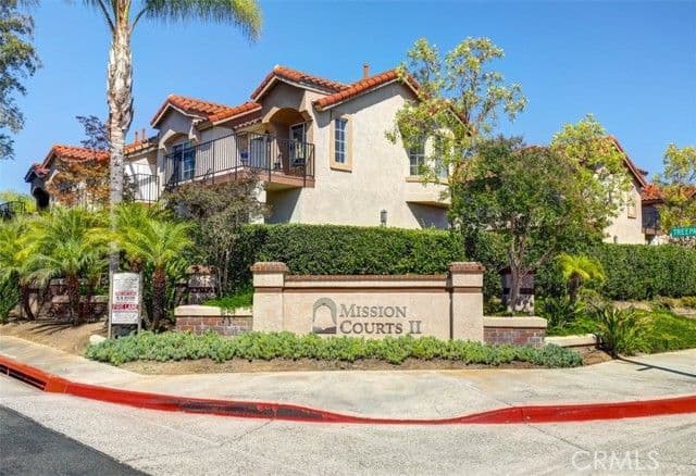1 Dogwood, Rancho Santa Margarita, Active - Home for Sale