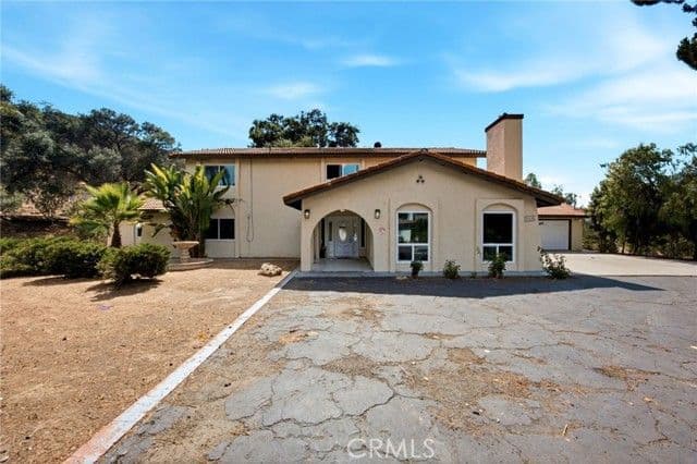 3110 Stoney Oak, Spring Valley, Active - Home for Sale