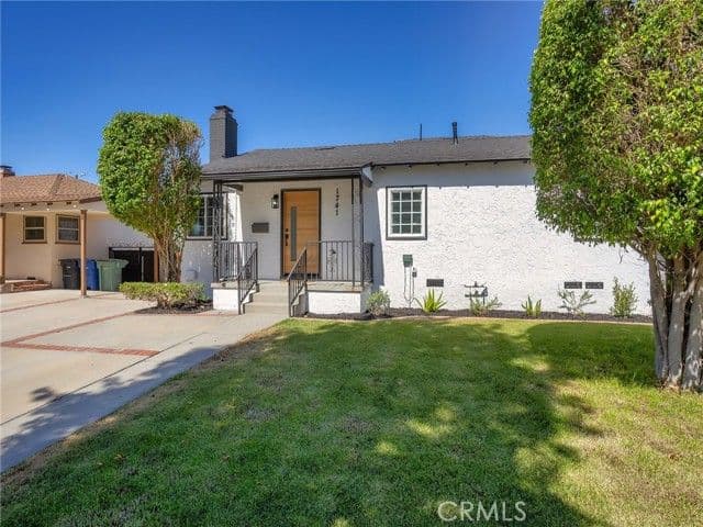 1741 N Rose St, Burbank, Active - Home for Sale