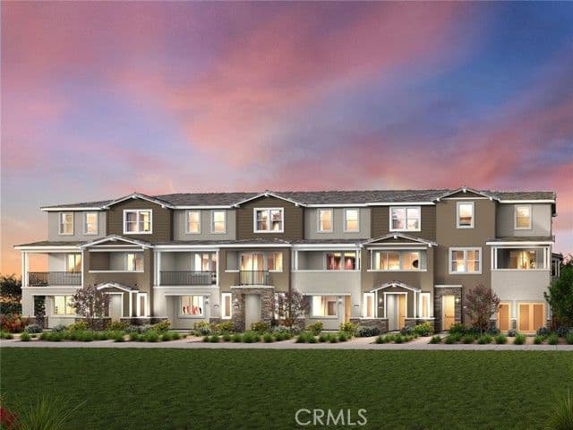 1002 Lotus Dr, San Marcos, Active - Home for Sale