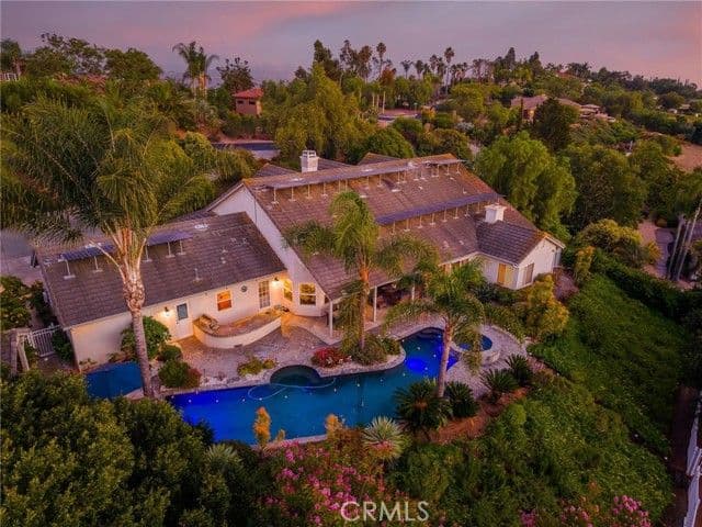 2771 Dos Lomas, Fallbrook, Active - Home for Sale