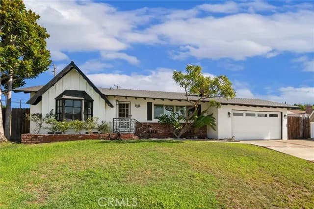 1521 Kenneth Dr, North Tustin, Active - Home for Sale