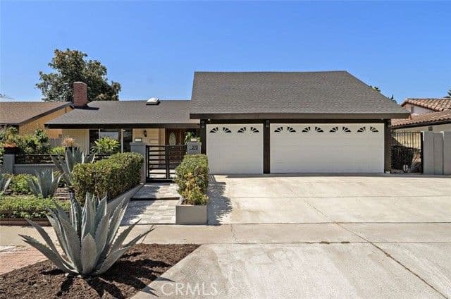 210 W Alton Ave, Santa Ana, Active - Home for Sale