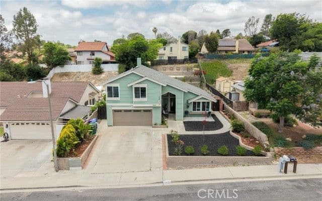 1455 Darwin Dr, Oceanside, Active - Home for Sale