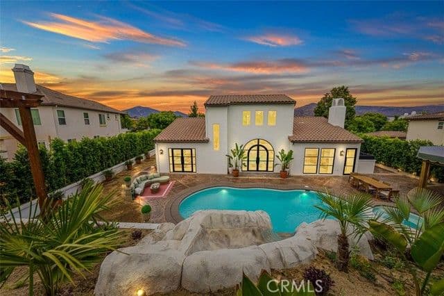 1328 N Paradise Ridge Way, Chula Vista, Active - Home for Sale