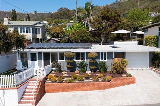 31982 Virginia, Laguna Beach, Active - Home for Sale