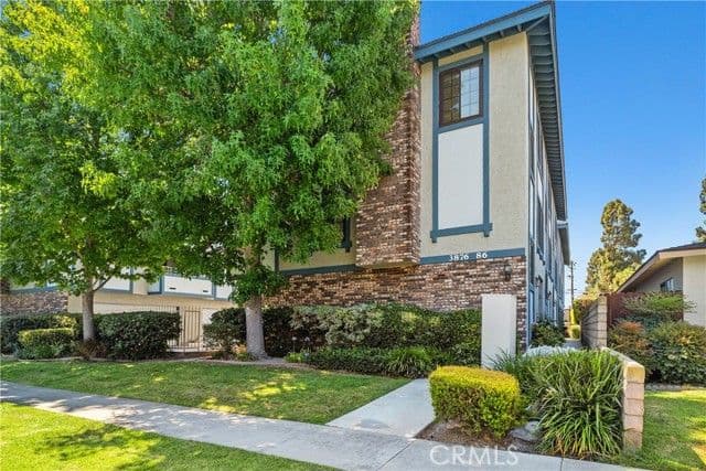 3876 Howard Ave, Los Alamitos, Active - Home for Sale