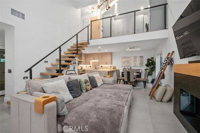 24 La Costa Court, Laguna Beach, Active - Home for Sale