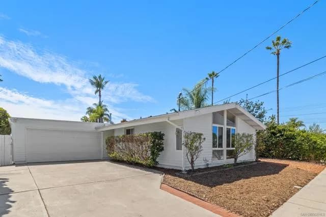 9563 Larrabee Ave, San Diego, Active - Home for Sale