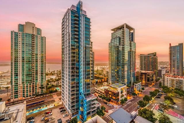 1240 India St, San Diego, Active - Home for Sale