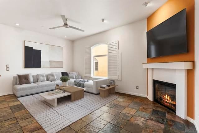 4329 Idaho St, San Diego, Active - Home for Sale