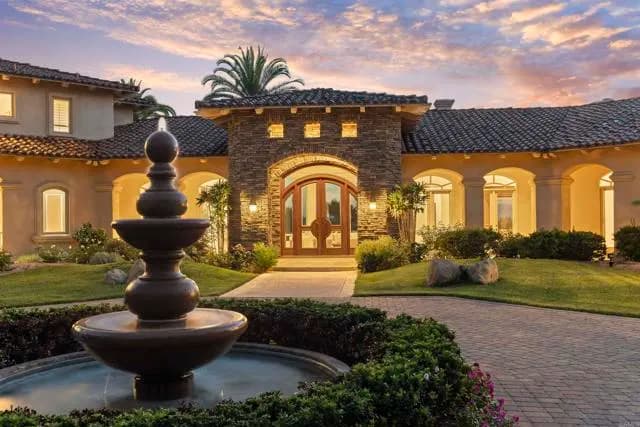6868 Spyglass Ln, Rancho Santa Fe, Active - Home for Sale