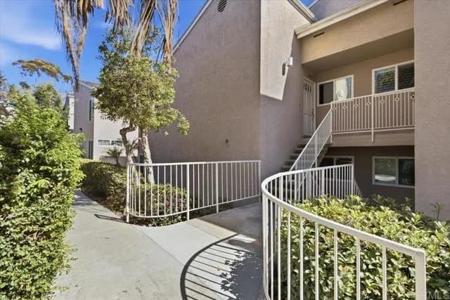 10056 Maya Linda Rd, San Diego, Active - Home for Sale