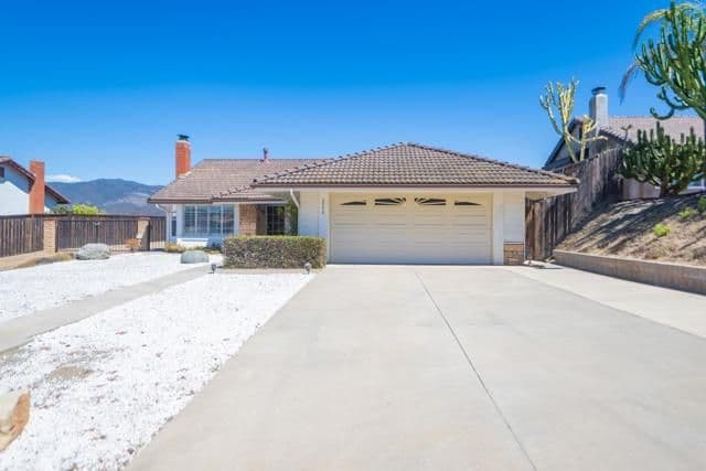 2556 Wind River Rd, El Cajon, Active - Home for Sale