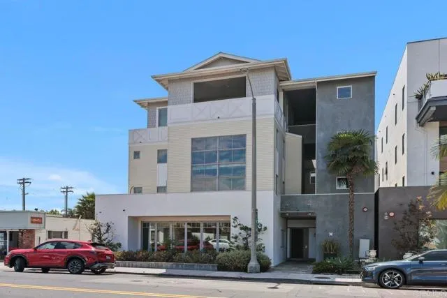 2687 State St, Carlsbad, Active - Home for Sale