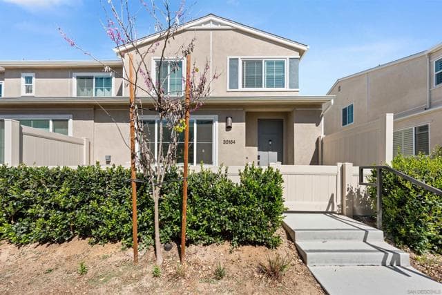 35164 Grove Trail, Fallbrook, Active - Home for Sale