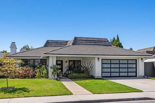 3855 Via Reposo, Rancho Santa Fe, Active - Home for Sale