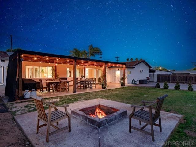 1015 Gamble Ln, Escondido, Active - Home for Sale