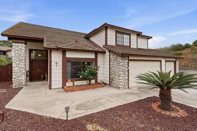425 Avenida Abajo, El Cajon, Active - Home for Sale