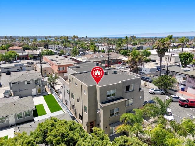 1323 Felspar St, San Diego, Active - Home for Sale