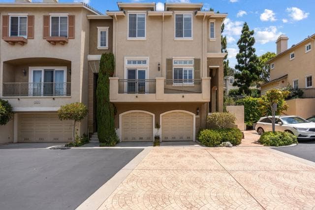 3806 Quarter Mile Dr, San Diego, Active - Home for Sale